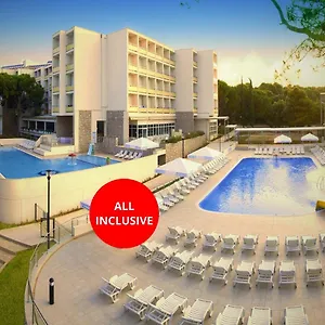 3* Отель Family Adria