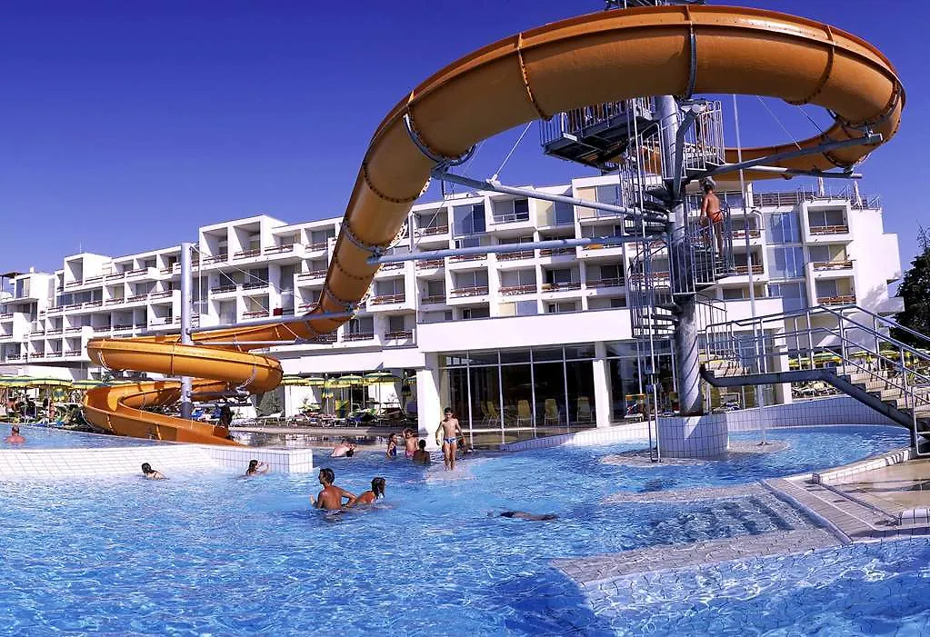 **** Hotel Falkensteiner Club Funimation Borik Zadar Croatia